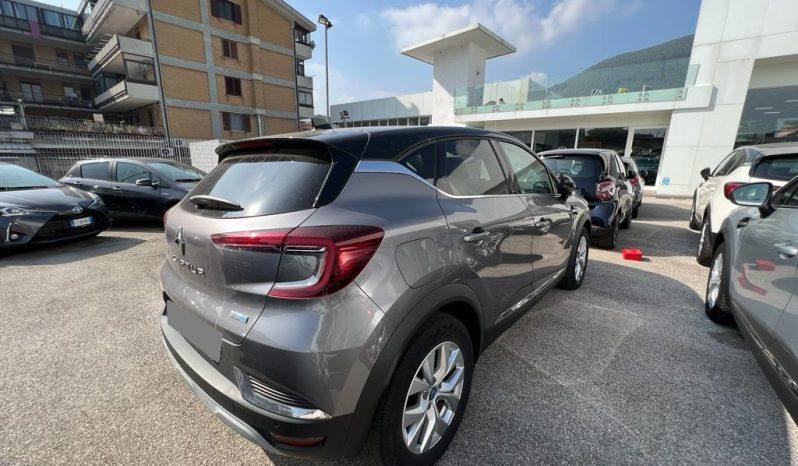 Renault Captur Intens Plug-In Hybrid pieno