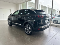 Peugeot 3008 full