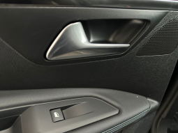 Peugeot 3008 pieno
