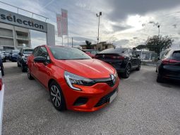 Renault Clio Equilibre TCE 100 GPL Orange pieno
