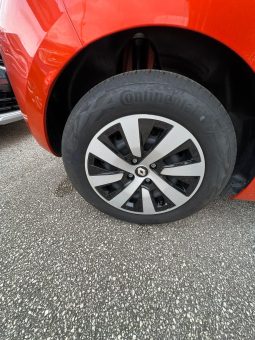 Renault Clio Equilibre TCE 100 GPL Orange pieno