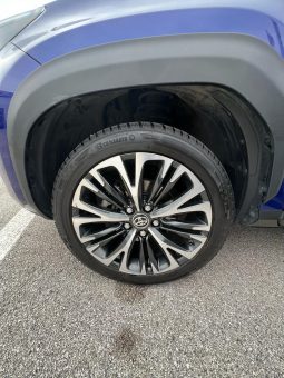 Toyota Yaris Cross pieno