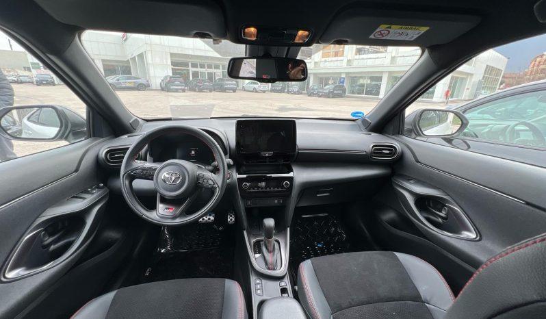 Toyota Yaris Cross GR sport pieno