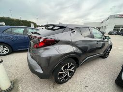 Toyota C-Hr full