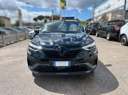 RENAULT ARKANA E-TECH HYBRID ENGINEERED 145 pieno