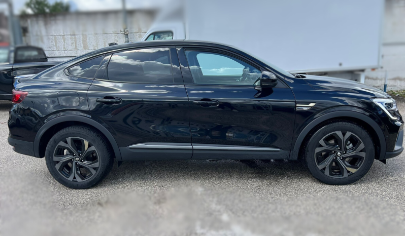 RENAULT ARKANA E-TECH HYBRID RS LINE 145 pieno