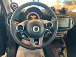 SMART FORTWO 22KW EQ PURE pieno