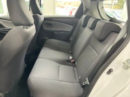 TOYOTA YARIS 5 PORTE 1.5 VVT-I HYBRID COOL E-CVT pieno