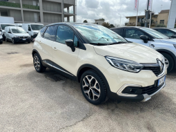 RENAULT CAPTUR SPORT EDITION2 DCI 90 full