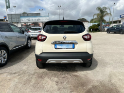 RENAULT CAPTUR SPORT EDITION2 DCI 90 full