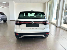 VOLKSWAGEN T-CROSS pieno
