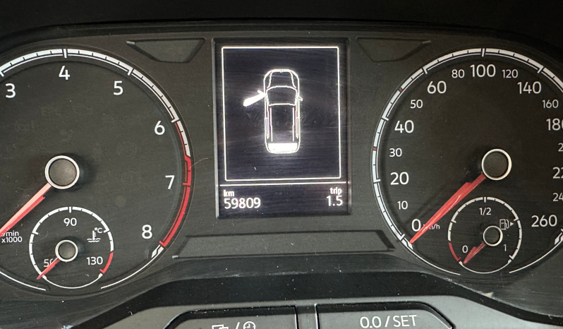 VOLKSWAGEN T-CROSS pieno