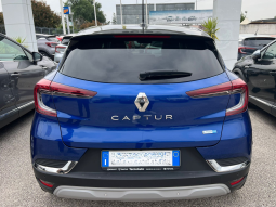 RENAULT CAPTUR INTENS E-TECH FULL HYBRID 145 pieno