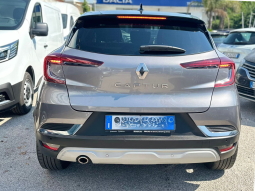 RENAULT CAPTUR INTENS DCI 115 EDC pieno