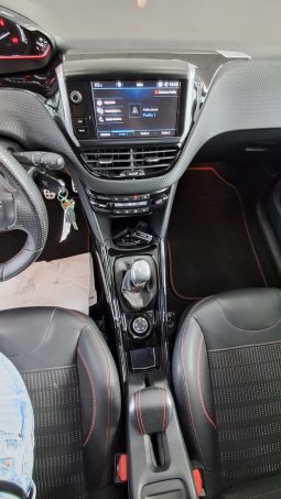 PEUGEOT 2008 1.5 BLUEHDI 100 S&S GTLINE pieno