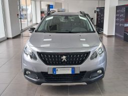 PEUGEOT 2008 1.5 BLUEHDI 100 S&S GTLINE pieno