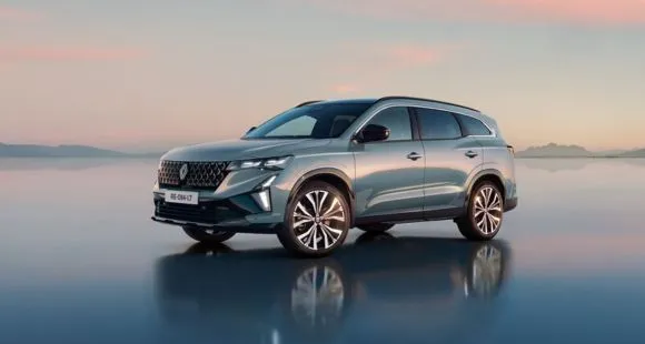 renault espace full hybrid promozione