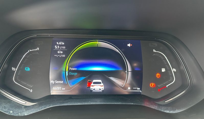 RENAULT ARKANA RS LINE HYBRID pieno