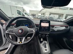 RENAULT ARKANA RS LINE HYBRID pieno