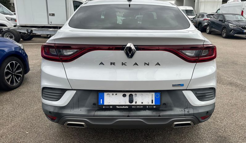 RENAULT ARKANA RS LINE HYBRID pieno