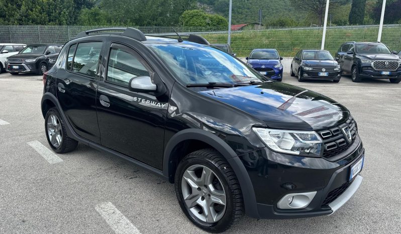 DACIA SANDERO STEPWAY 1.5 BLUE DCI COMFORT pieno