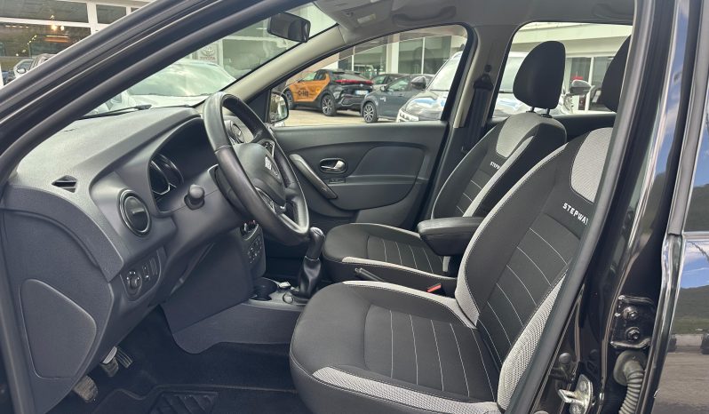 DACIA SANDERO STEPWAY 1.5 BLUE DCI COMFORT pieno
