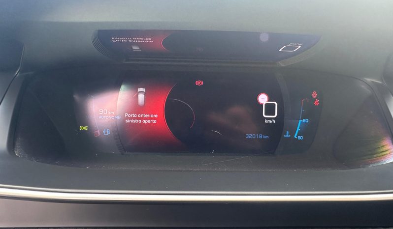 PEUGEOT 208 1.2 PURETECH ALLURE pieno