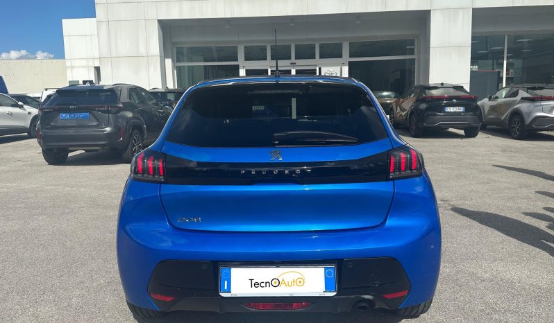 PEUGEOT 208 1.2 PURETECH ALLURE pieno