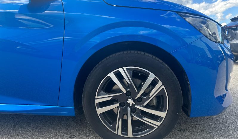 PEUGEOT 208 1.2 PURETECH ALLURE pieno