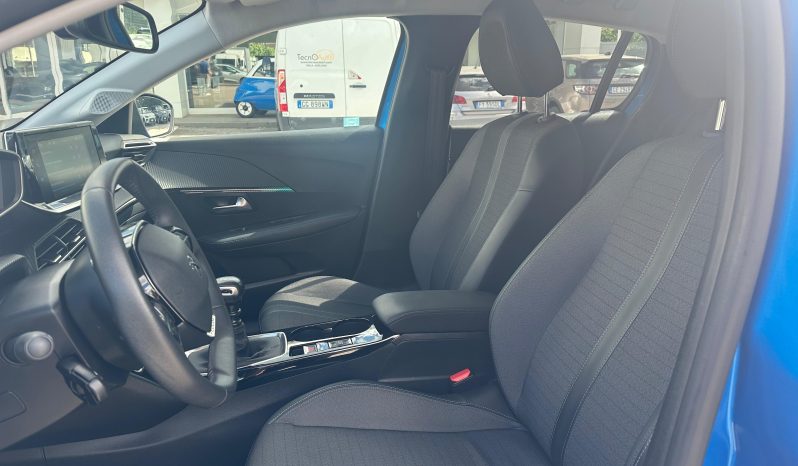 PEUGEOT 208 1.2 PURETECH ALLURE pieno