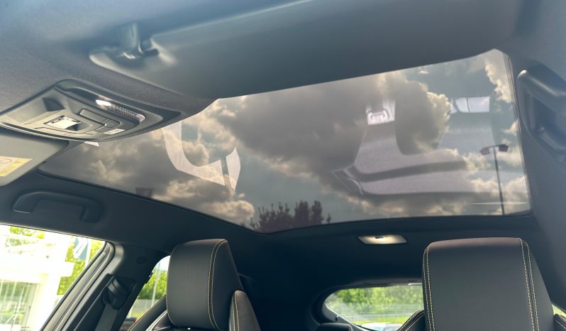 TOYOTA C-HR LOUNGE PREMIERE 2.0 PLUG.IN HYBRID – KM0 pieno