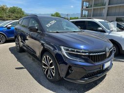 RENAULT ESPACE ICONIC E-TECH FULL HYBRID pieno