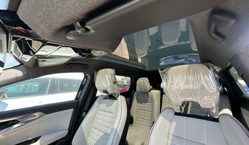 RENAULT ESPACE ICONIC E-TECH FULL HYBRID pieno