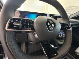 RENAULT MEGANE ELECTRIC TECHNO 220CV – KM0 pieno