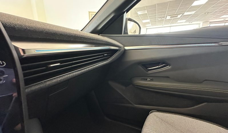 RENAULT MEGANE ELECTRIC TECHNO 220CV – KM0 pieno