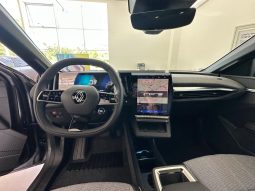 RENAULT MEGANE ELECTRIC TECHNO 220CV – KM0 pieno