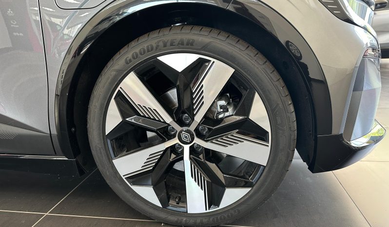RENAULT MEGANE ELECTRIC TECHNO 220CV – KM0 pieno