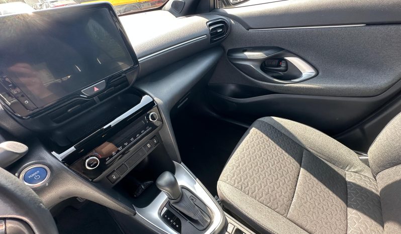 TOYOTA YARIS CROSS TREND HYBRID MY21 pieno