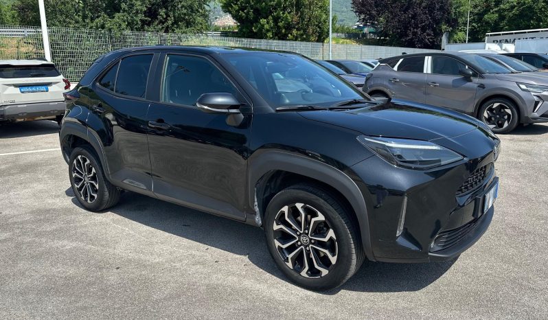 TOYOTA YARIS CROSS TREND HYBRID MY21 pieno