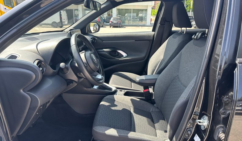 TOYOTA YARIS CROSS TREND HYBRID MY21 pieno