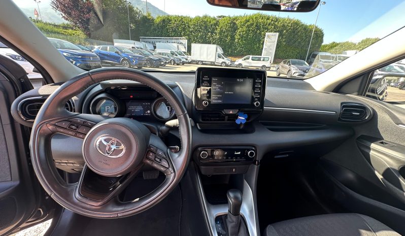 TOYOTA YARIS 1.5 HYBRID MY21 TREND NERO pieno