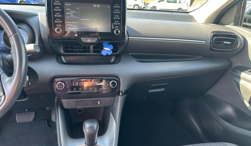 TOYOTA YARIS 1.5 HYBRID MY21 TREND NERO pieno