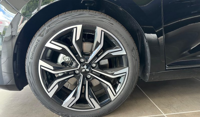 MITSUBISHI COLT 1.6 HYBRID NERO – KM0 pieno