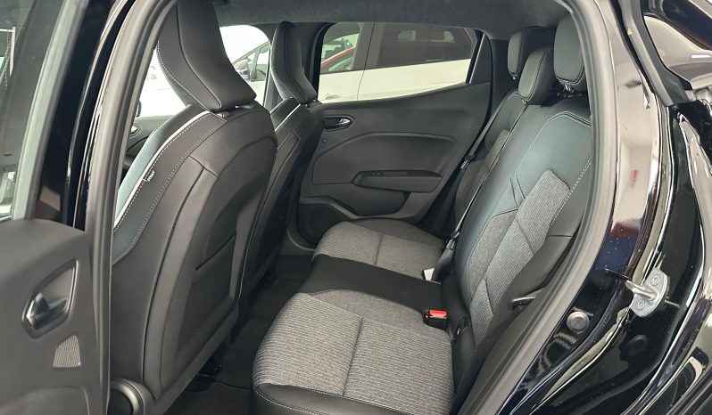MITSUBISHI COLT 1.6 HYBRID NERO – KM0 pieno