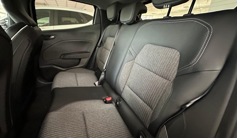 MITSUBISHI COLT 1.6 HYBRID NERO – KM0 pieno