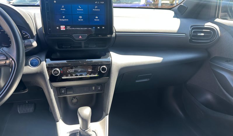 TOYOTA YARIS CROSS 1.5 HYBRID TREND NERO pieno