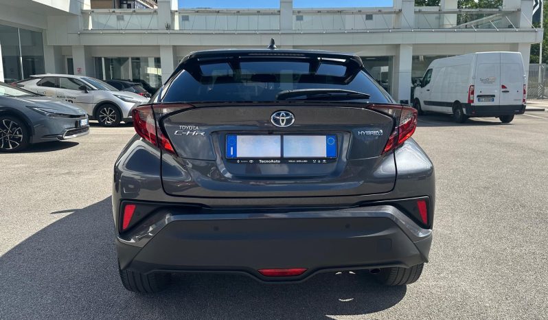 TOYOTA C-HR 1.8 HYBRID TREND GRIGIO pieno