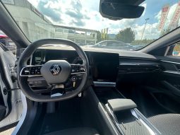 RENAULT AUSTRAL ESPRIT ALPINE HYBRID BIANCO pieno