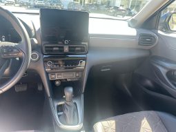 TOYOTA YARIS CROSS 1.5 HYBRID LOUNGE – BLU pieno