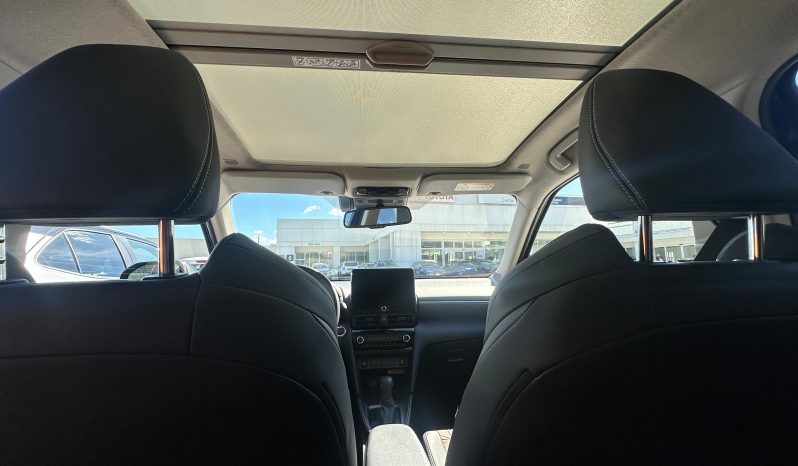 TOYOTA YARIS CROSS 1.5 HYBRID LOUNGE – BLU pieno